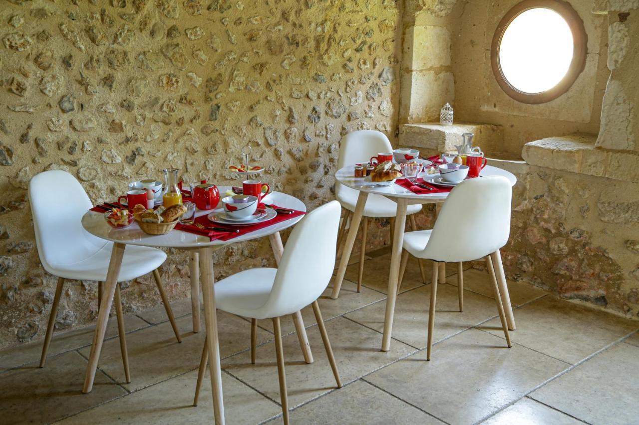 Bed and Breakfast Domaine Du Bourg Salon Exterior foto