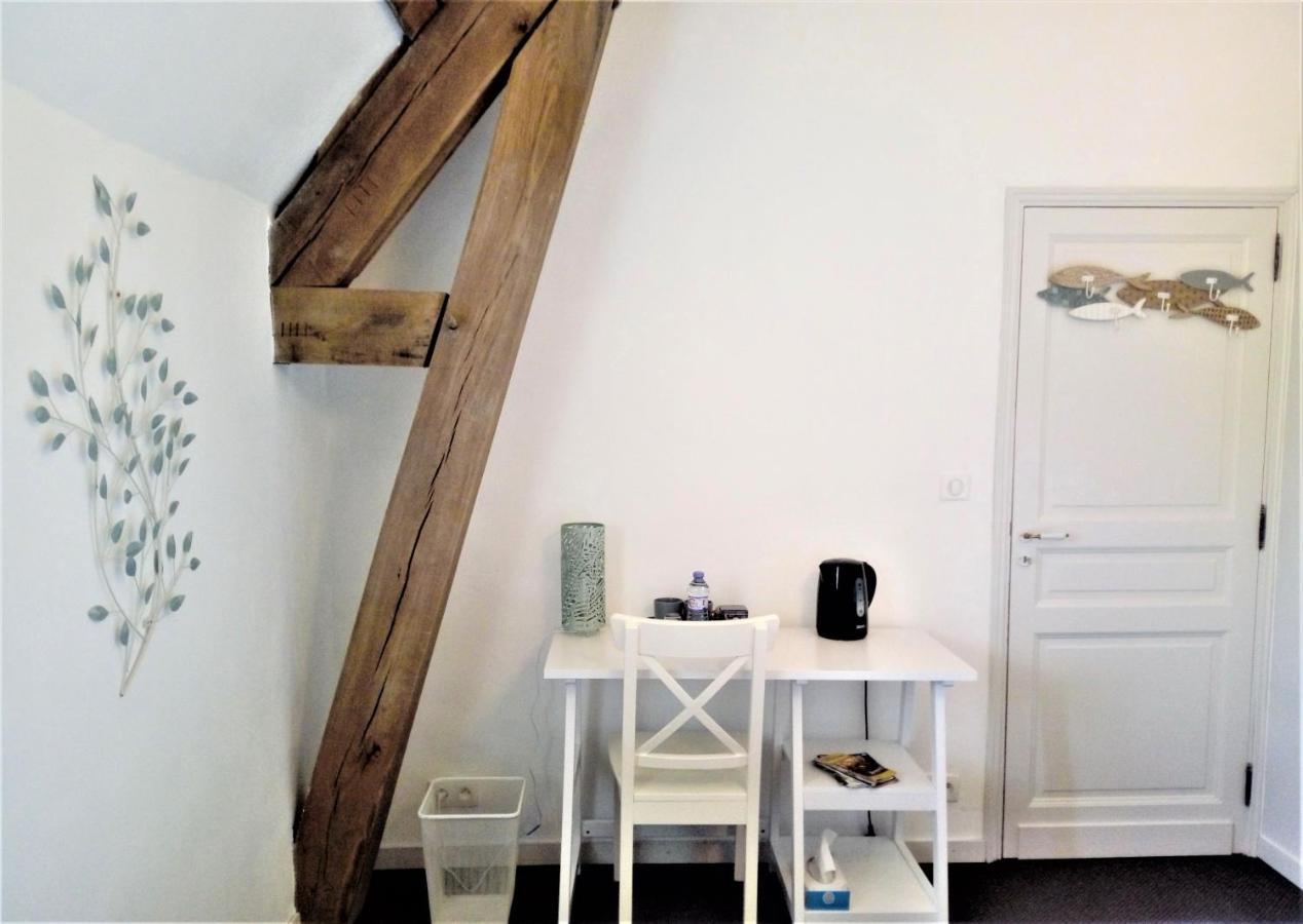 Bed and Breakfast Domaine Du Bourg Salon Exterior foto