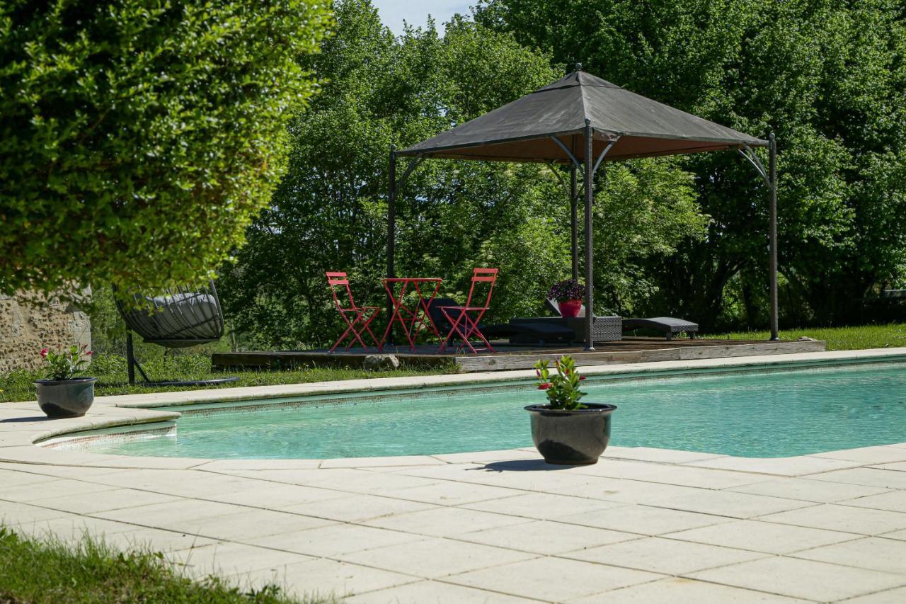 Bed and Breakfast Domaine Du Bourg Salon Exterior foto