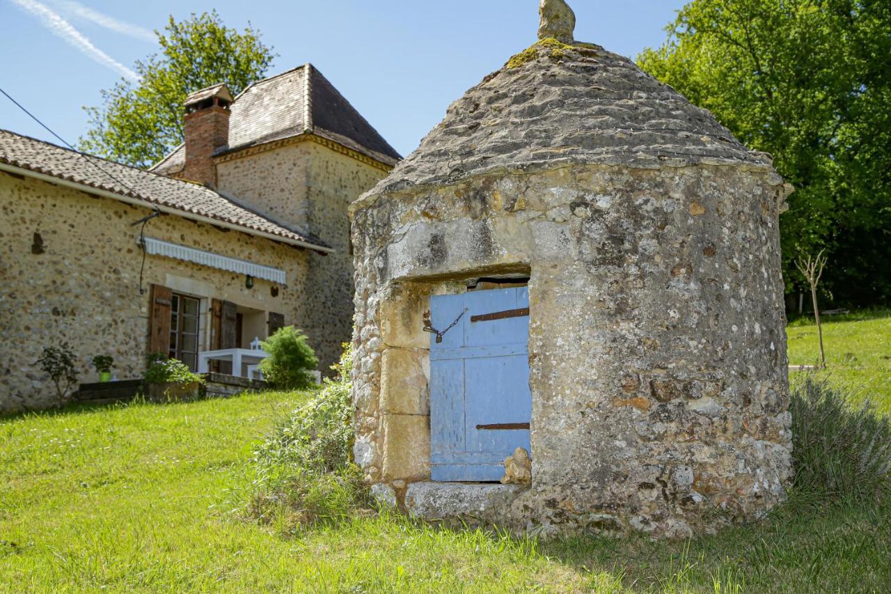 Bed and Breakfast Domaine Du Bourg Salon Exterior foto